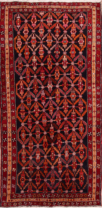 Mussel Multicolor Hand Knotted 49 X 92 Area Rug 155-76240 Image 0