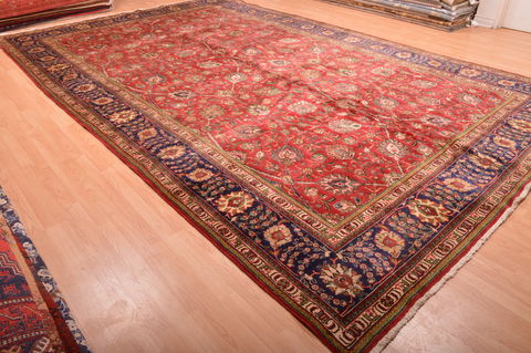 Tabriz Red Hand Knotted 911 X 1510 Area Rug 100-76244 Image 3