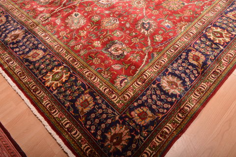 Tabriz Red Hand Knotted 911 X 1510 Area Rug 100-76244 Image 7