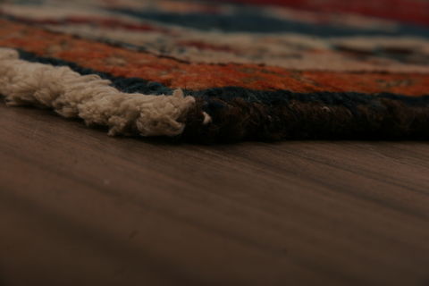 Shiraz Multicolor Hand Knotted 46 X 80  Area Rug 155-76254 Image 4