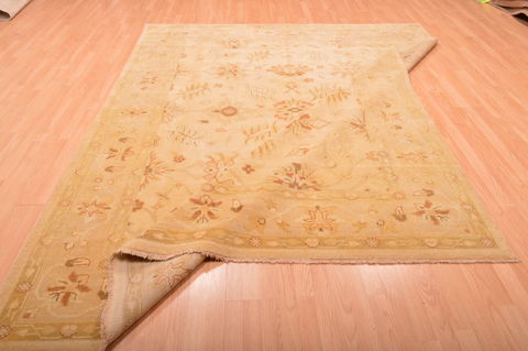 Ziegler Beige Hand Knotted 81 X 100 Area Rug 100-76312 Image 17