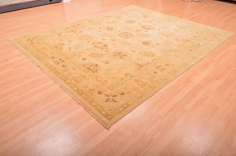 Ziegler Beige Hand Knotted 81 X 100 Area Rug 100-76312 Image 6