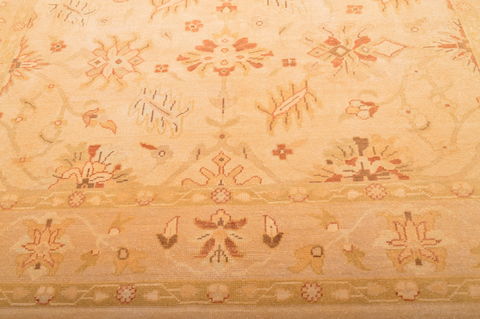 Ziegler Beige Hand Knotted 81 X 100 Area Rug 100-76312 Image 8