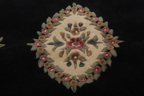 Indo-Nepal Multicolor Hand Tufted 40 X 60  Area Rug 155-76328 Image 3