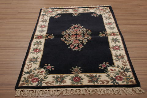 Indo-Nepal Multicolor Hand Tufted 40 X 60  Area Rug 155-76332 Image 1