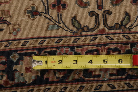 Sarouk Multicolor Hand Knotted 22 X 32 Area Rug 155-76364 Image 5