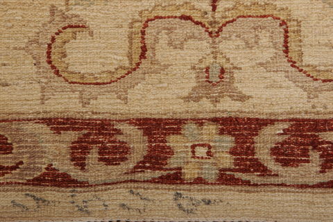 Sarouk Multicolor Hand Knotted 24 X 28 Area Rug 155-76366 Image 5