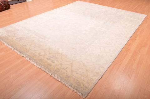 Oushak Beige Hand Knotted 82 X 1010  Area Rug 100-76389 Image 15