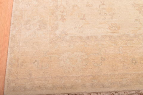 Oushak Beige Hand Knotted 75 X 103 Area Rug 100-76391 Image 18