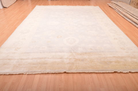 Oushak Beige Hand Knotted 99 X 138 Area Rug 100-76396 Image 4