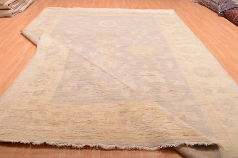 Oushak Beige Hand Knotted 99 X 138 Area Rug 100-76396 Image 9