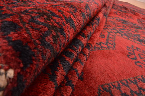 Kunduz Red Hand Knotted 74 X 97 Area Rug 100-76411 Image 15