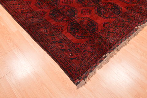 Kunduz Red Hand Knotted 74 X 97 Area Rug 100-76411 Image 9