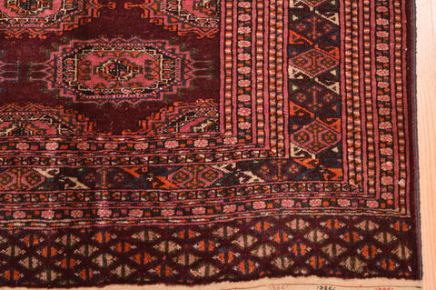 Baluch Red Hand Knotted 42 X 65 Area Rug 100-76419 Image 8