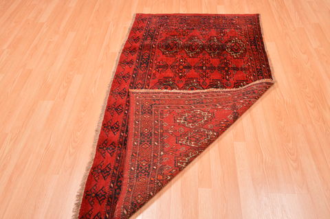 Baluch Red Hand Knotted 35 X 59 Area Rug 100-76432 Image 11