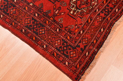 Baluch Red Hand Knotted 35 X 59 Area Rug 100-76432 Image 5