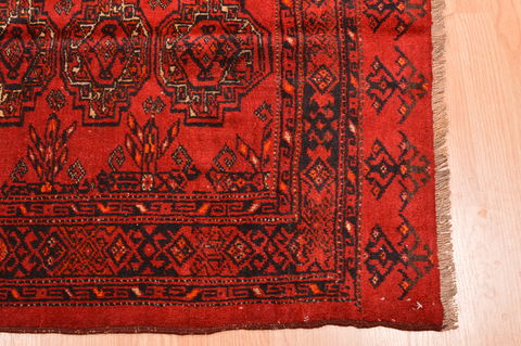Baluch Red Hand Knotted 35 X 59 Area Rug 100-76432 Image 9