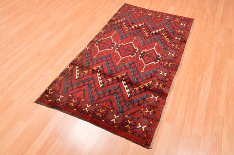 Baluch Red Hand Knotted 35 X 57 Area Rug 100-76433 Image 5