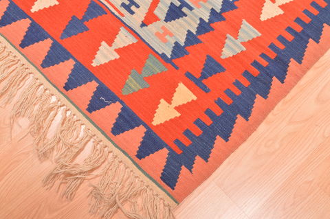 Kilim Red Hand Knotted 311 X 56 Area Rug 100-76437 Image 3
