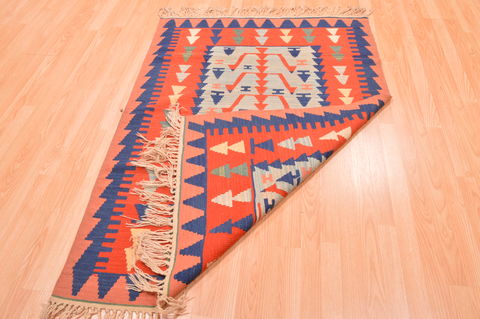 Kilim Red Hand Knotted 311 X 56 Area Rug 100-76437 Image 4