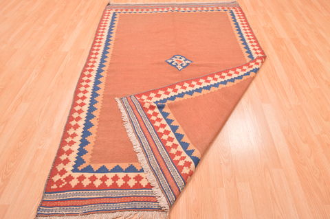 Kilim Beige Hand Knotted 48 X 90 Area Rug 100-76450 Image 3