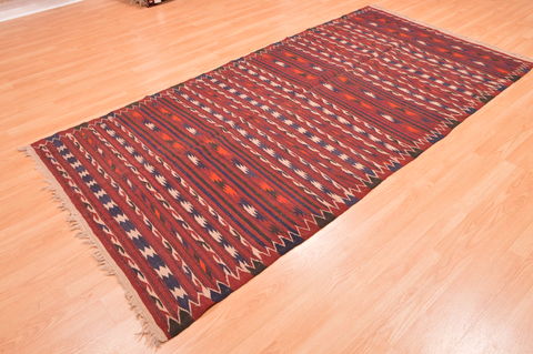 Kilim Red Hand Knotted 47 X 92 Area Rug 100-76456 Image 4