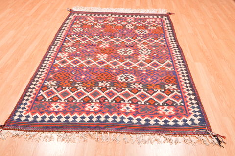 Kilim Red Hand Knotted 47 X 68 Area Rug 100-76458 Image 1