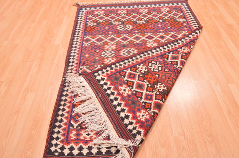 Kilim Red Hand Knotted 47 X 68 Area Rug 100-76458 Image 5