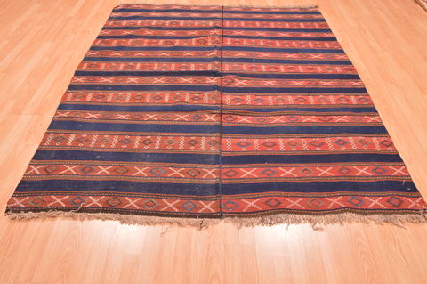 Kilim Red Hand Knotted 62 X 74 Area Rug 100-76488 Image 1