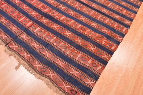 Kilim Red Hand Knotted 62 X 74 Area Rug 100-76488 Image 4