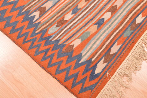 Kilim Beige Hand Knotted 410 X 79 Area Rug 100-76495 Image 2