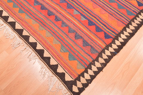 Kilim Beige Hand Knotted 47 X 84 Area Rug 100-76507 Image 6