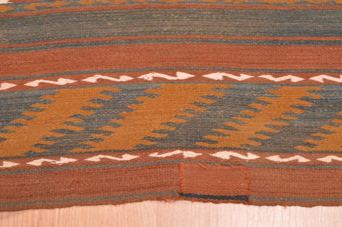 Kilim Green Flat Woven 57 X 111 Area Rug 100-76511 Image 8