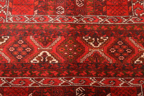 Khan Mohammadi Red Hand Knotted 58 X 82 Area Rug 100-76516 Image 4