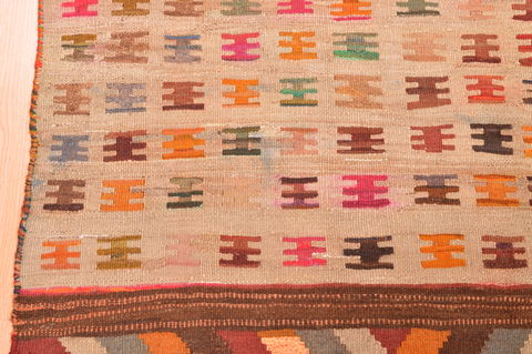 Kilim Beige Hand Knotted 30 X 410 Area Rug 100-76536 Image 5