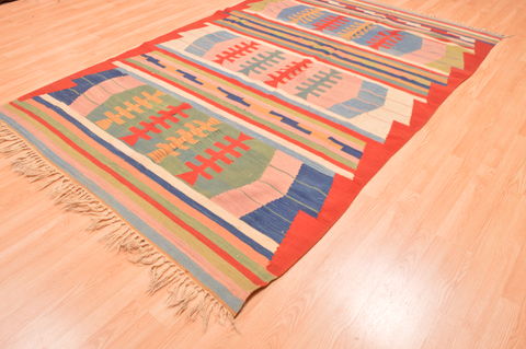 Kilim Red Hand Knotted 511 X 88 Area Rug 100-76543 Image 2