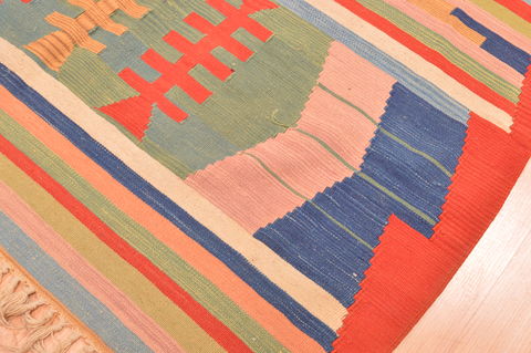 Kilim Red Hand Knotted 511 X 88 Area Rug 100-76543 Image 3