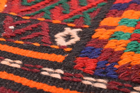 Kilim Red Runner Hand Knotted 50 X 100 Area Rug 100-76551 Image 4
