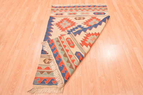 Kilim Beige Hand Knotted 37 X 56 Area Rug 100-76559 Image 8