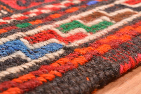 Kilim Red Square Hand Knotted 38 X 46 Area Rug 100-76560 Image 8
