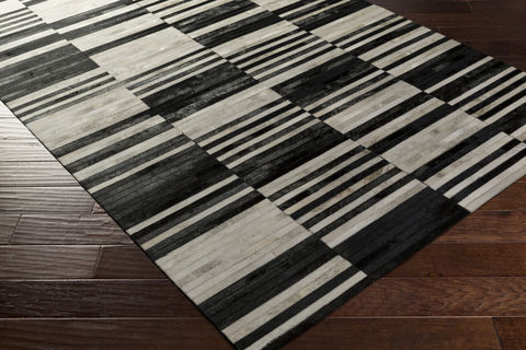 Surya Hewitt Black 20 X 30 Area Rug HEW7002-23 800-80126 Image 1
