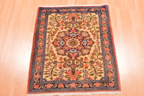 Sarouk Beige Hand Knotted 23 X 28 Area Rug 253-89291 Image 5