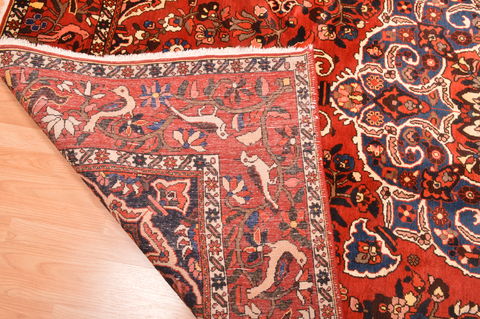 Bakhtiar Red Hand Knotted 70 X 105 Area Rug 100-89787 Image 17