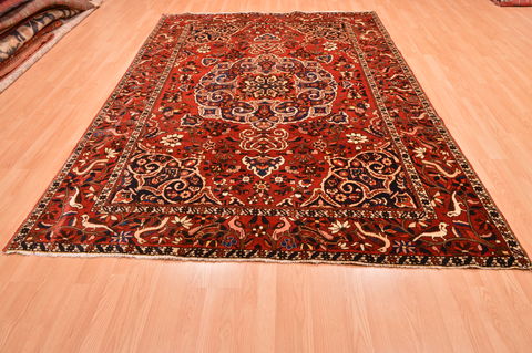 Bakhtiar Red Hand Knotted 70 X 105 Area Rug 100-89787 Image 1