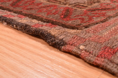 Baluch Beige Hand Knotted 26 X 40 Area Rug 100-89801 Image 9