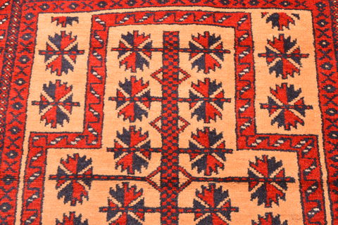 Baluch Beige Hand Knotted 30 X 47 Area Rug 100-89802 Image 6