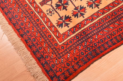 Baluch Beige Hand Knotted 30 X 47 Area Rug 100-89802 Image 9