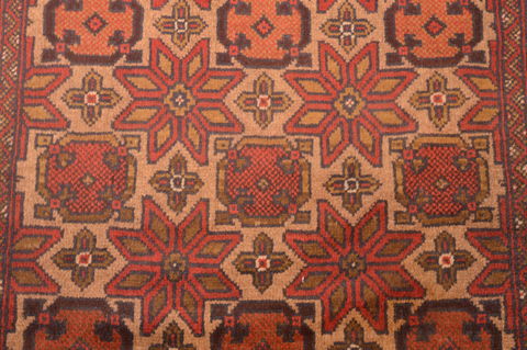Baluch Beige Hand Knotted 28 X 47 Area Rug 100-89817 Image 3