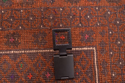 Baluch Brown Hand Knotted 23 X 41 Area Rug 100-89822 Image 12