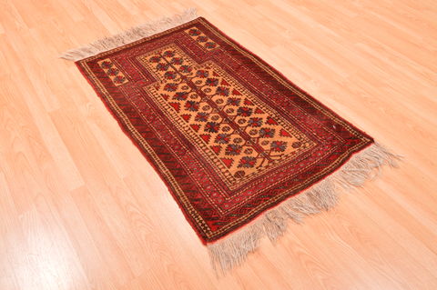 Baluch Beige Hand Knotted 28 X 46 Area Rug 100-89825 Image 3